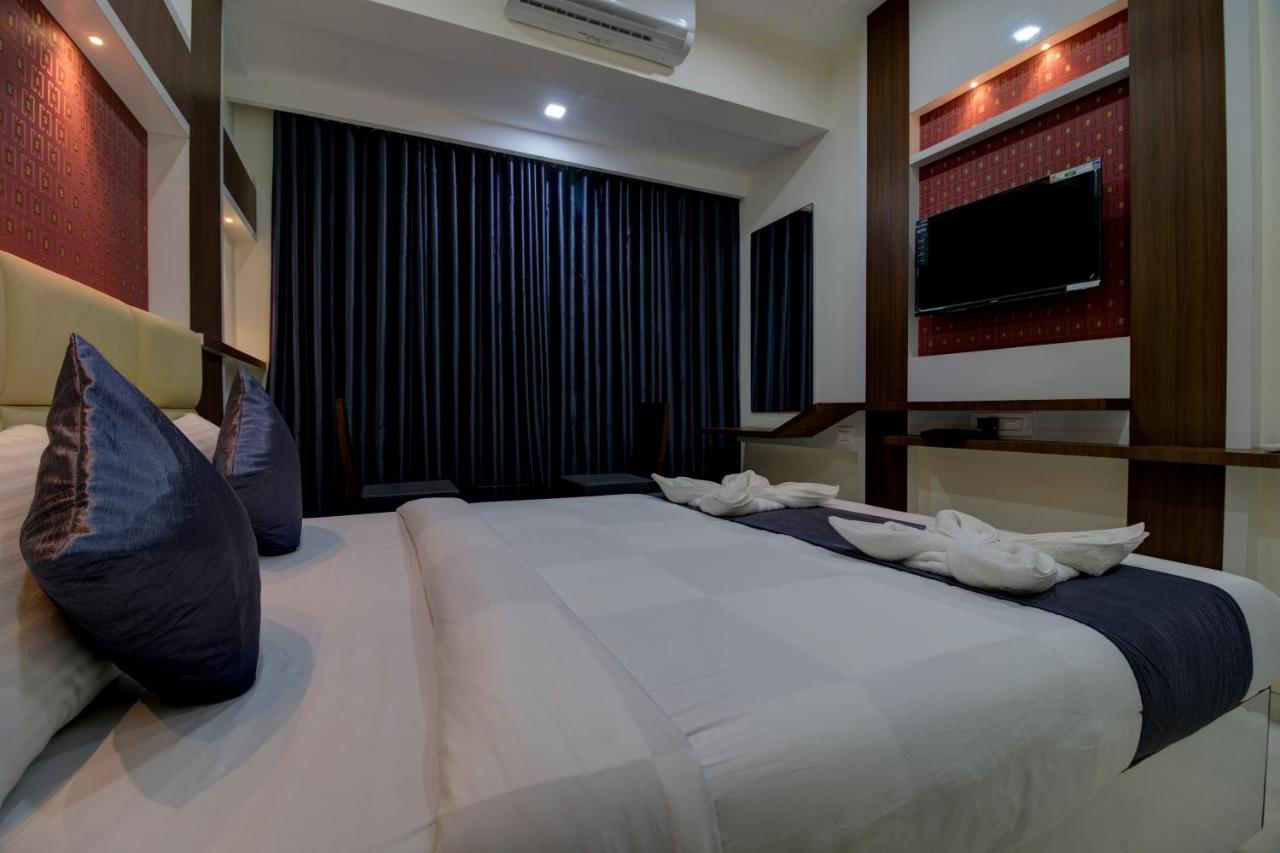 Hotel Mourya Residency Navi Mumbai Eksteriør bilde
