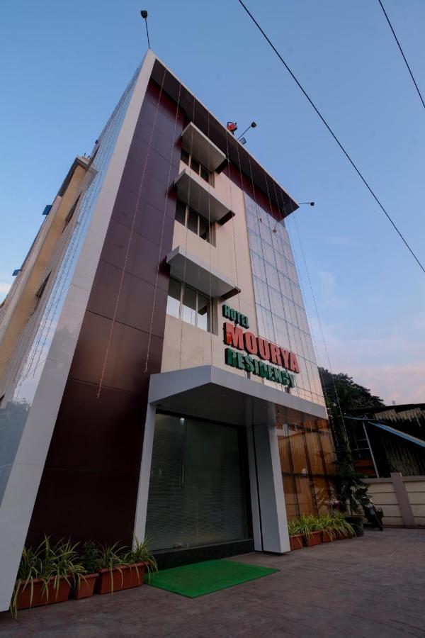 Hotel Mourya Residency Navi Mumbai Eksteriør bilde
