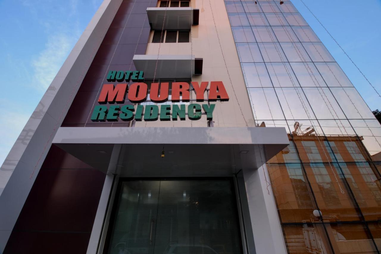 Hotel Mourya Residency Navi Mumbai Eksteriør bilde