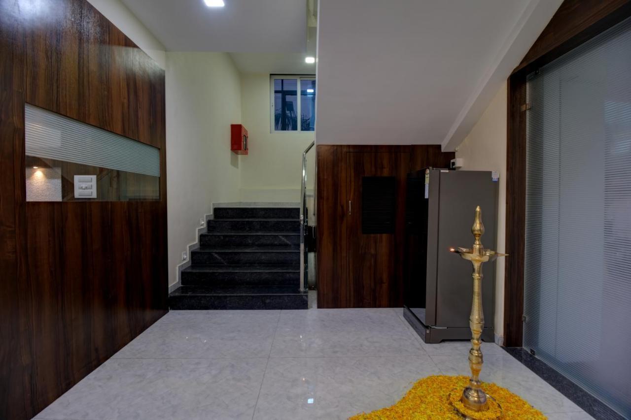 Hotel Mourya Residency Navi Mumbai Eksteriør bilde